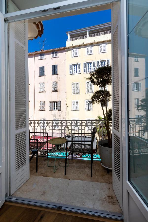 Les Suites R Bonaparte - Appartements De Standing Au Coeur De La Vieille Ville Pietonne Аячо Екстериор снимка
