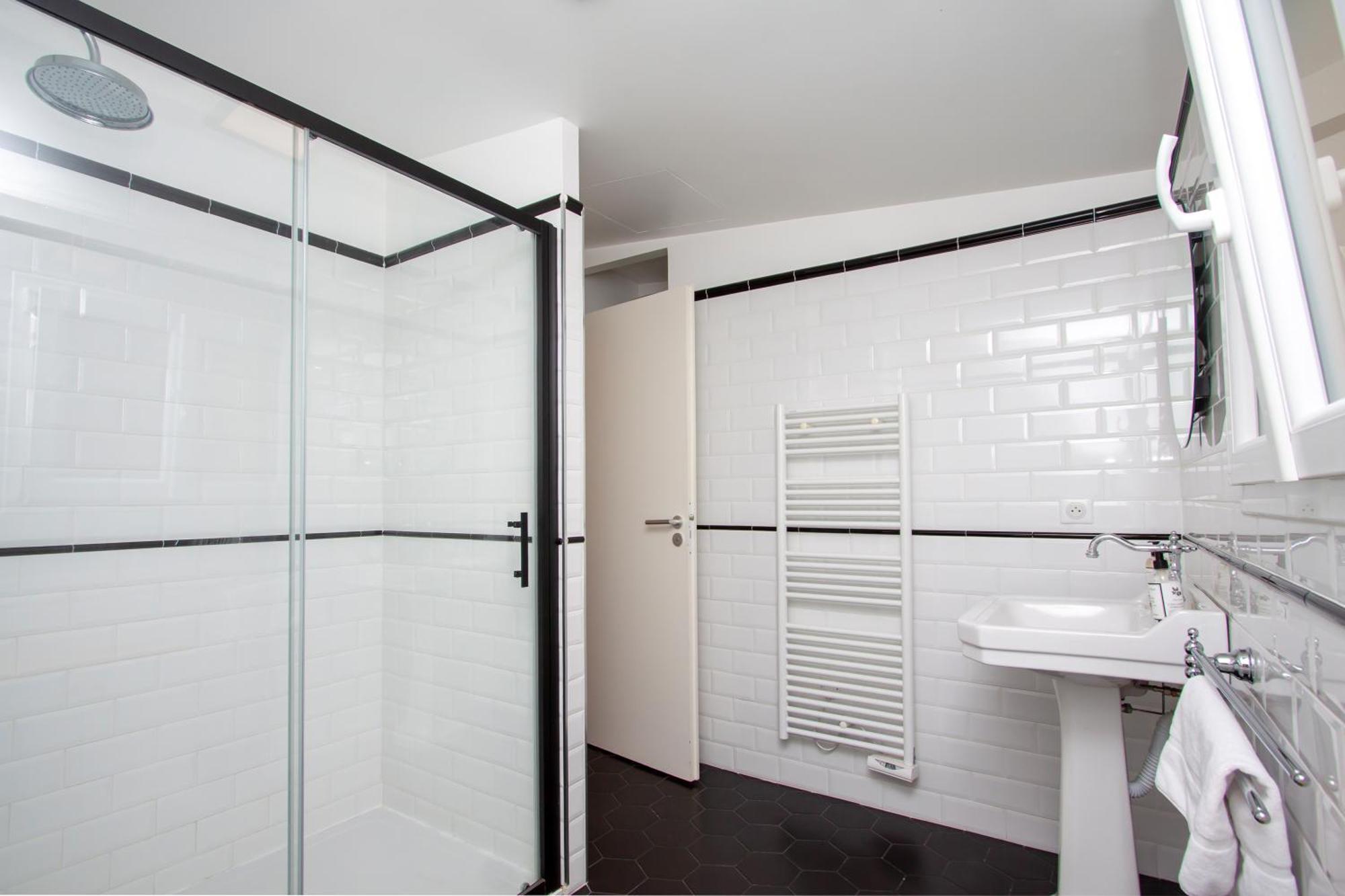 Les Suites R Bonaparte - Appartements De Standing Au Coeur De La Vieille Ville Pietonne Аячо Стая снимка
